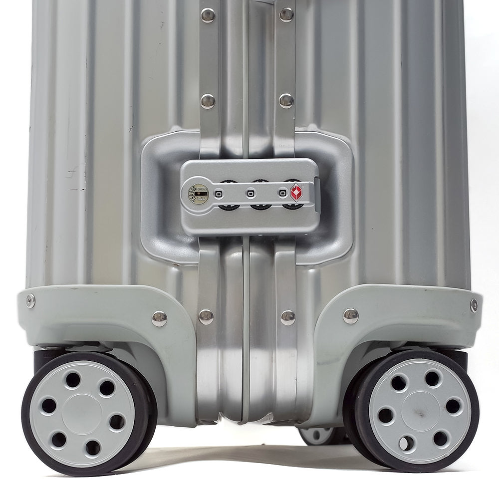 リモワ トパーズ 中古商品 923.63 63リットル 4輪