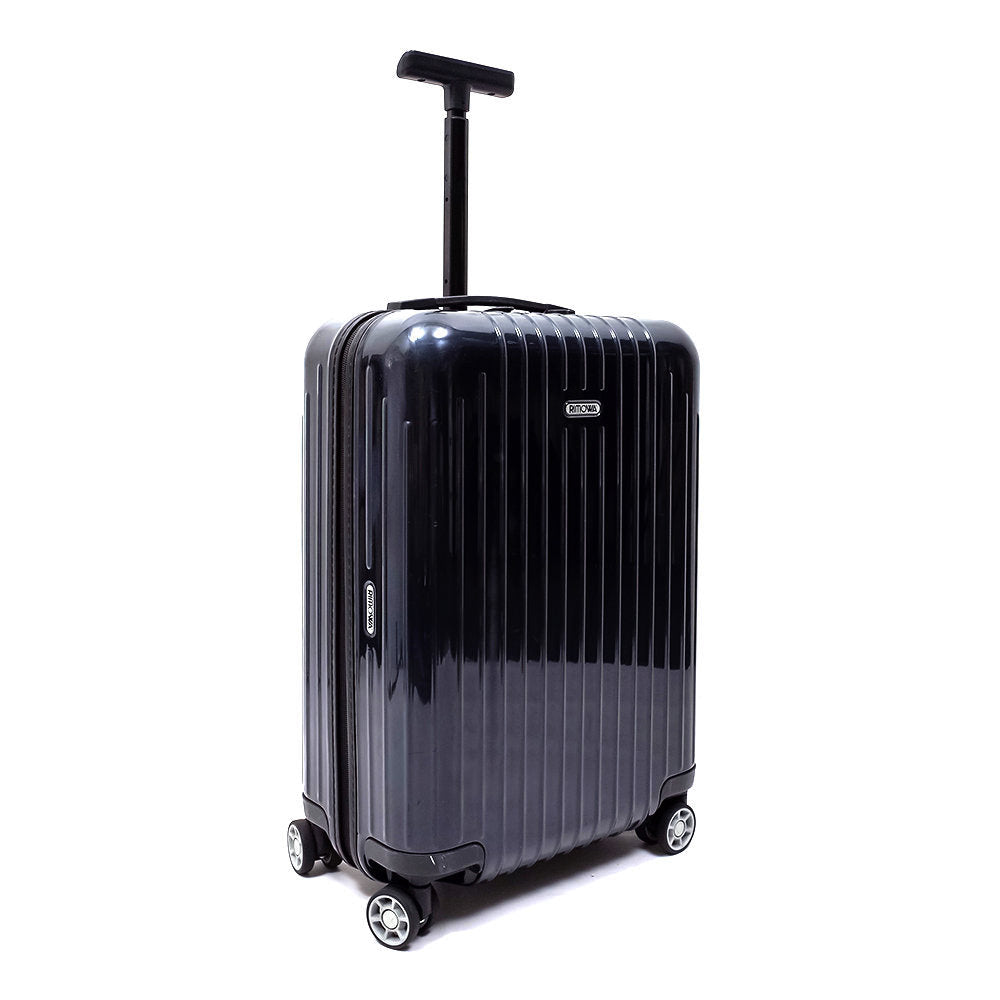 リモワ サルサエアー 中古商品 825.52 33リットル 4輪