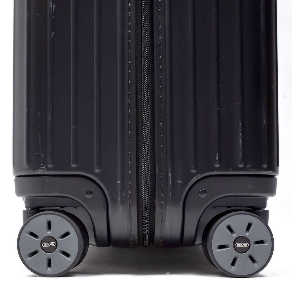 リモワ サルサ 電子タグ 811.77 中古商品 96リットル 4輪