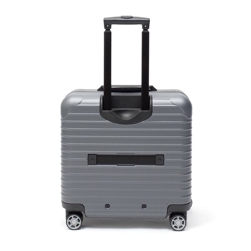 リモワ サルサ 810.40.35.4 27リットル 在庫商品 4輪