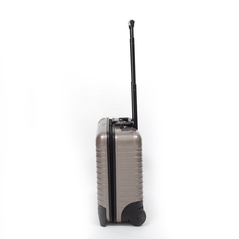 リモワ サルサ 中古品 810.40.19.2 23リットル 2輪