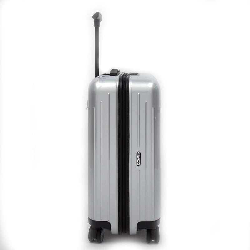 リモワ サルサエアー限定カラー 在庫商品 820.90.26.3 38リットル 4輪