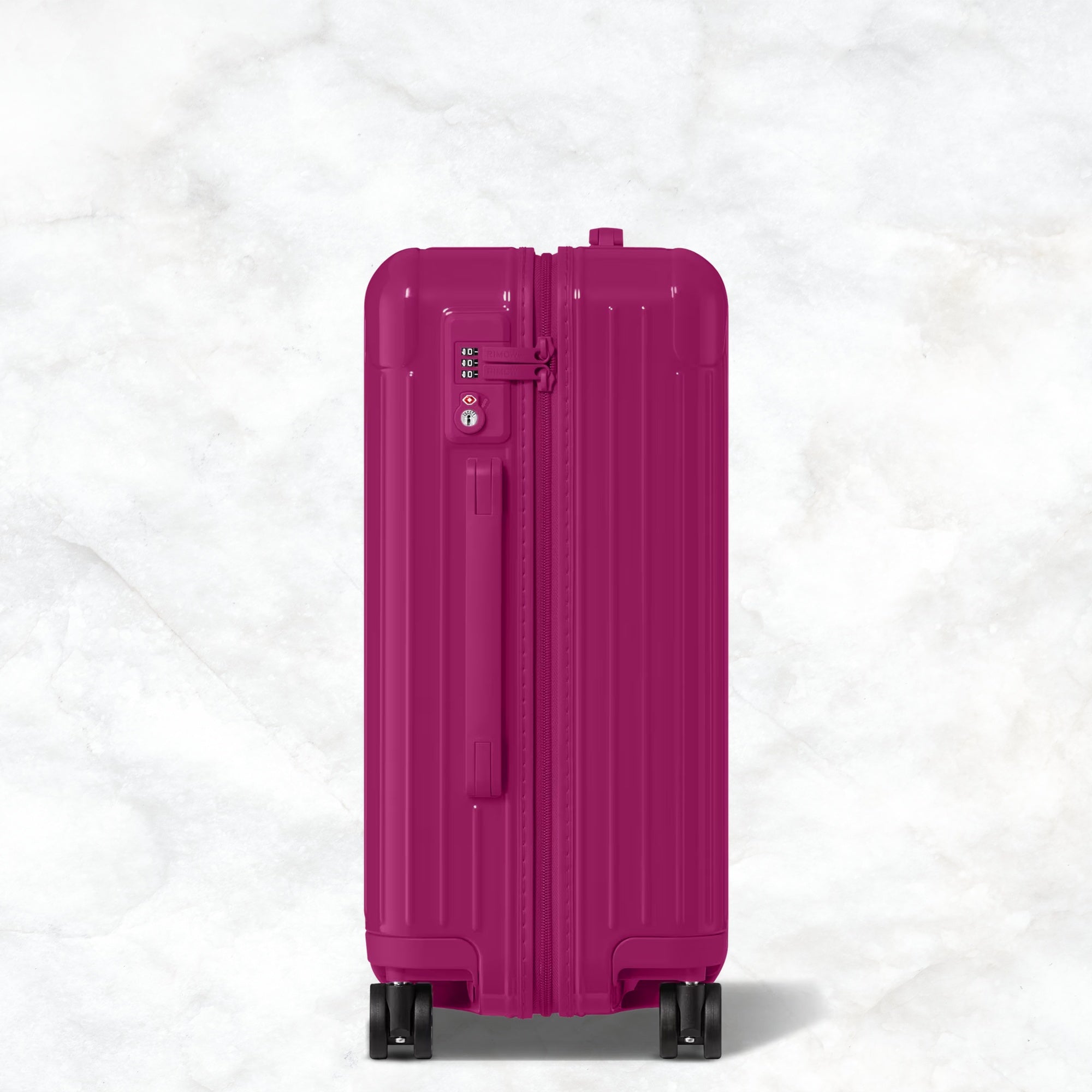 リモワ エッセンシャル 832.53.17.1 キャビン グロスマゼンタパープル 36L