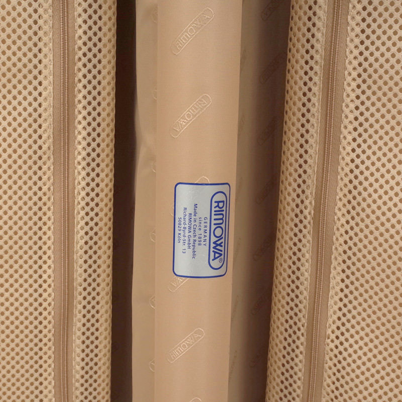 リモワ リンボ 881.70.33.4 73リットル 4輪