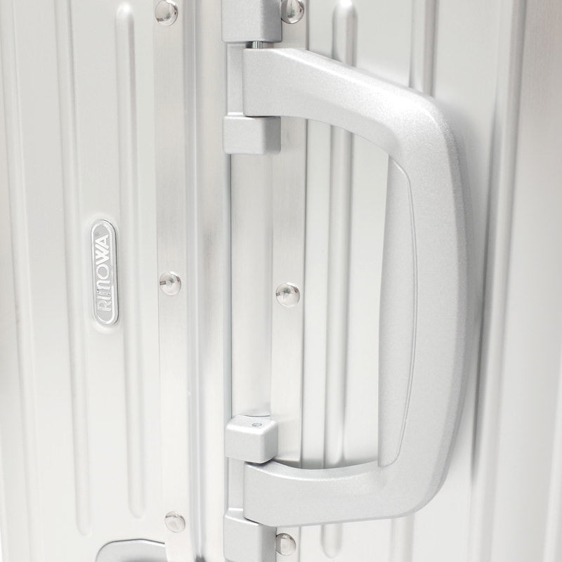 リモワ トパーズ 923.56.00.4 在庫商品 45リットル 4輪