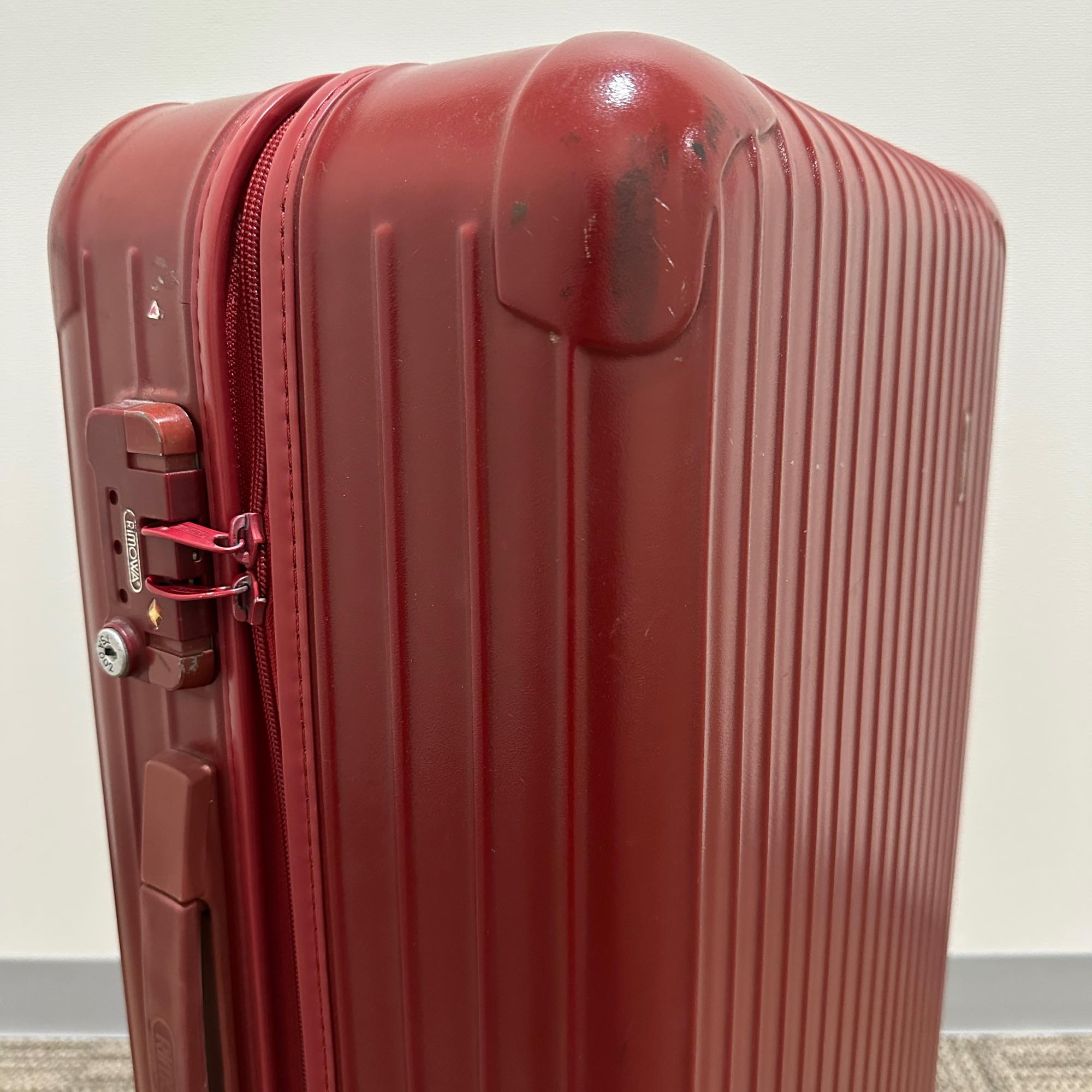 【ジャンク】リモワ サルサ 875.63 ジャンク商品 61リットル