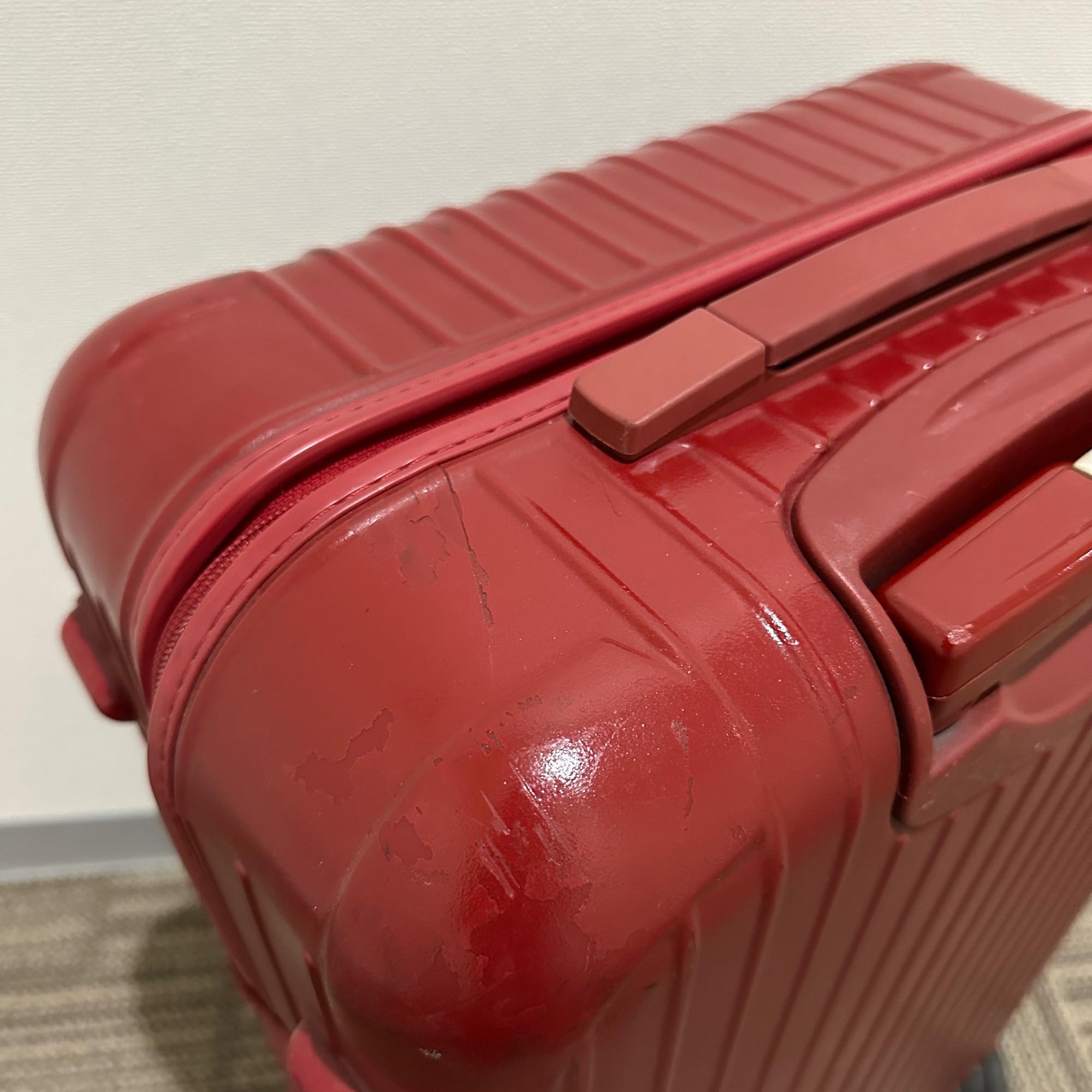 【ジャンク】リモワ サルサ 875.63 ジャンク商品 61リットル