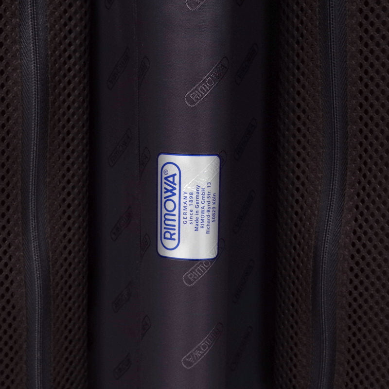リモワ トパーズ ステルス 923.56.01.4 在庫商品 45リットル 4輪