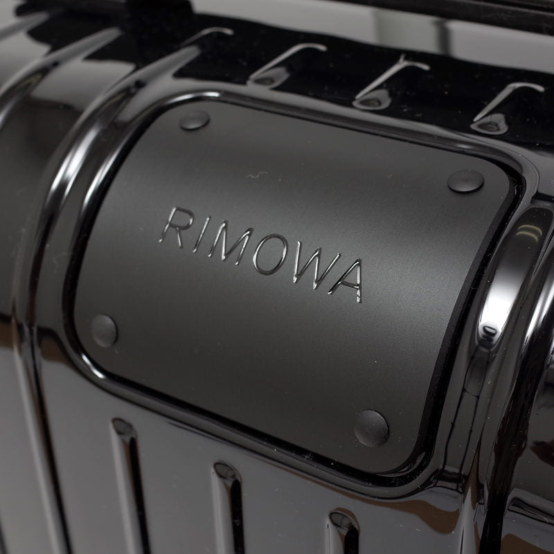 リモワ エッセンシャル 832.53.62.4 キャビン 36L 在庫商品ブラック