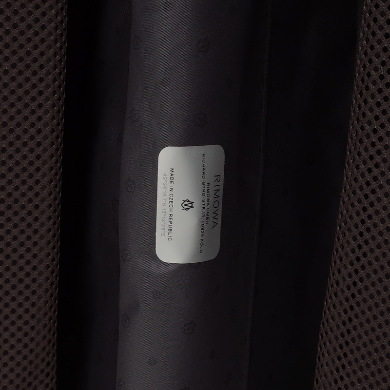 リモワ エッセンシャル 832.53.62.4 キャビン 36L 在庫商品ブラック
