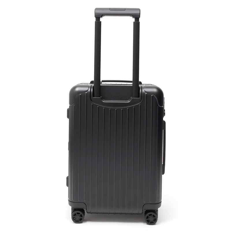 リモワ エッセンシャルスリーブ 842.53.63.4 キャビン 在庫商品 37L