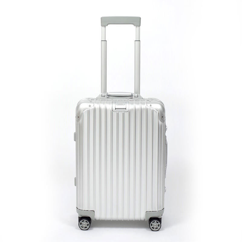 リモワ トパーズ 923.52.00.4 在庫商品 32リットル 4輪