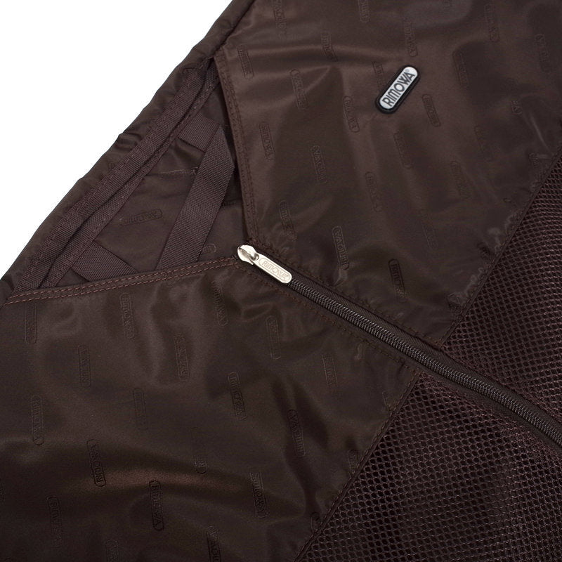 【週末限定価格】リモワ トパーズ チタニウム 923.70.03.4 在庫商品 82リットル 4輪