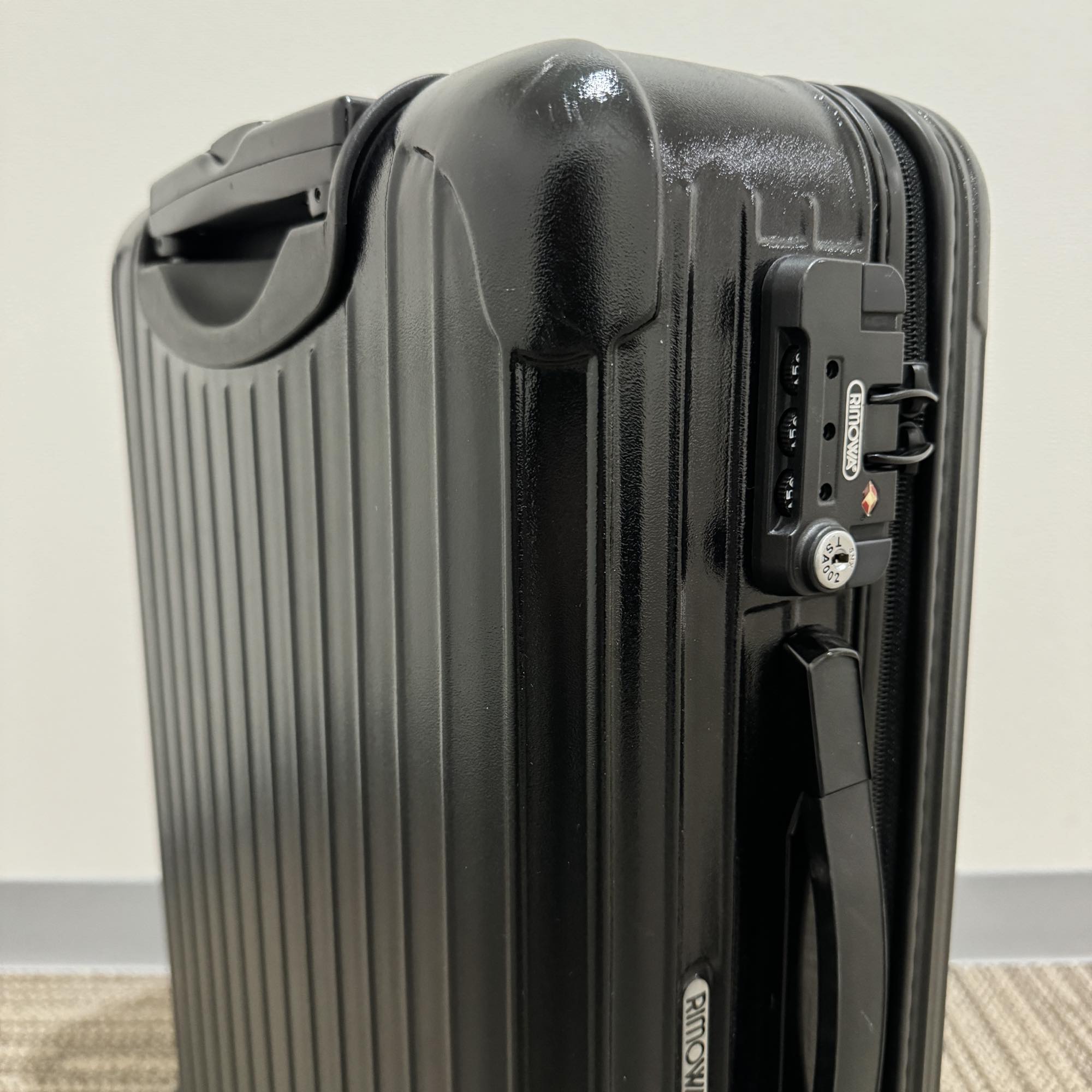 リモワ サルサ 851.52-14 32リットル 中古美品 2輪