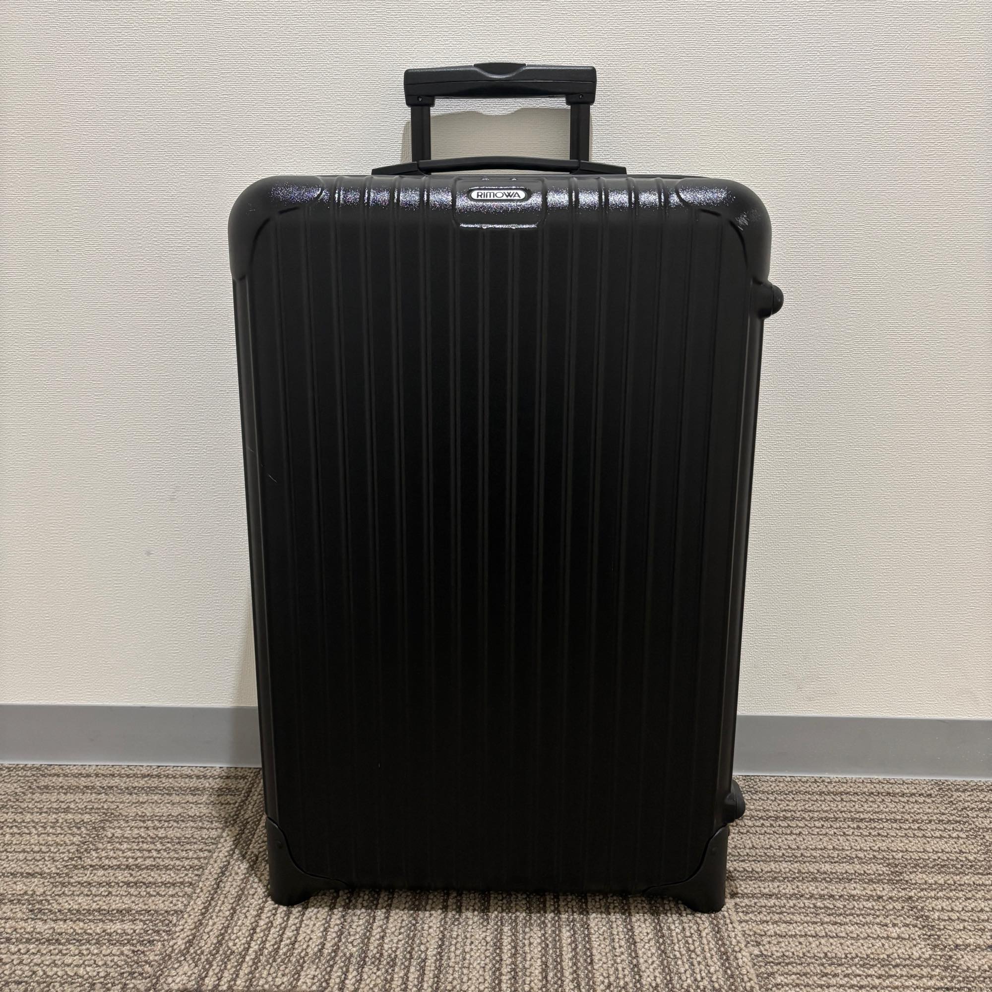 リモワ サルサ (エッセンシャル) 851.63-17 中古美品 63リットル 2輪