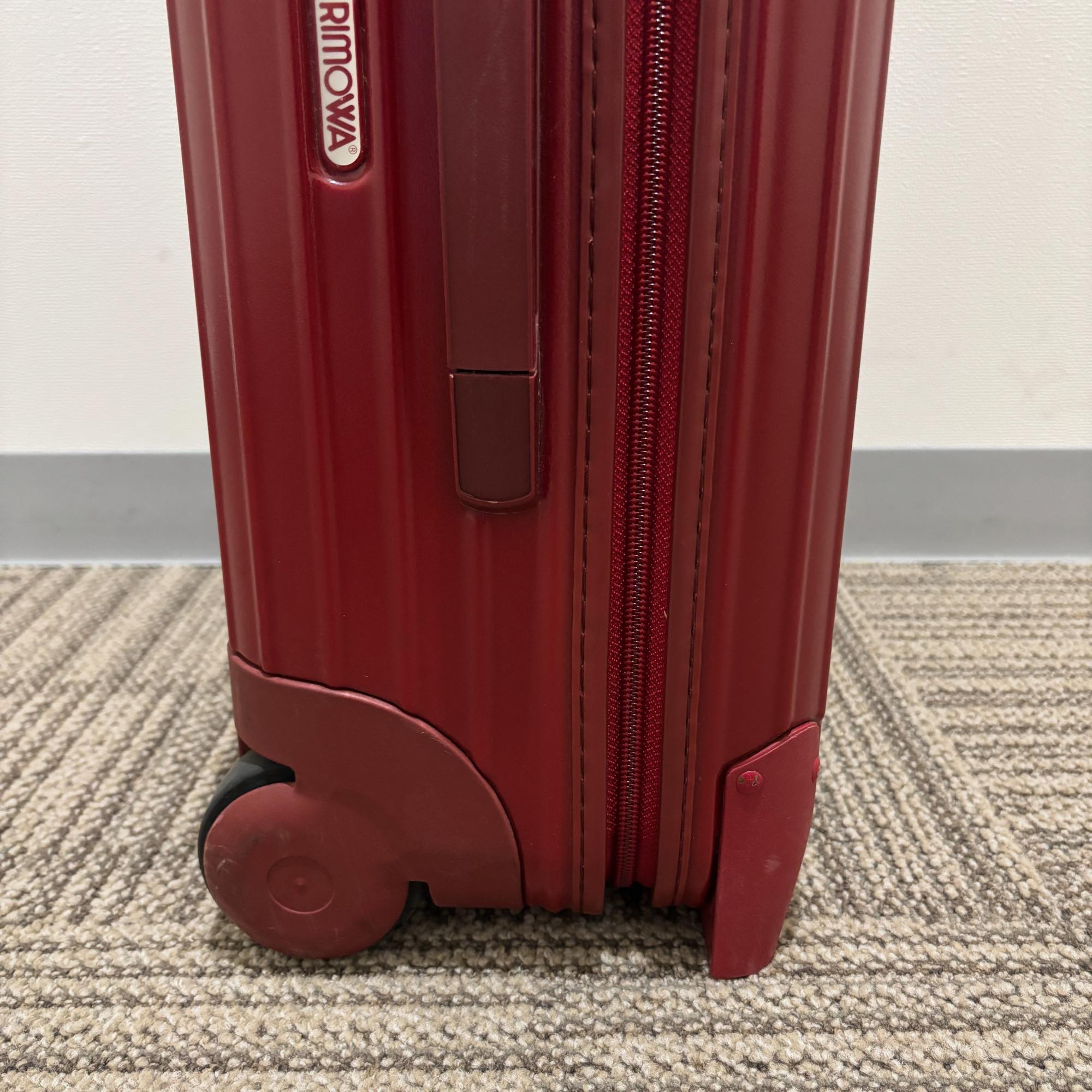 リモワ エッセンシャル(サルサ) 855.52-17 35リットル 中古美品 2輪
