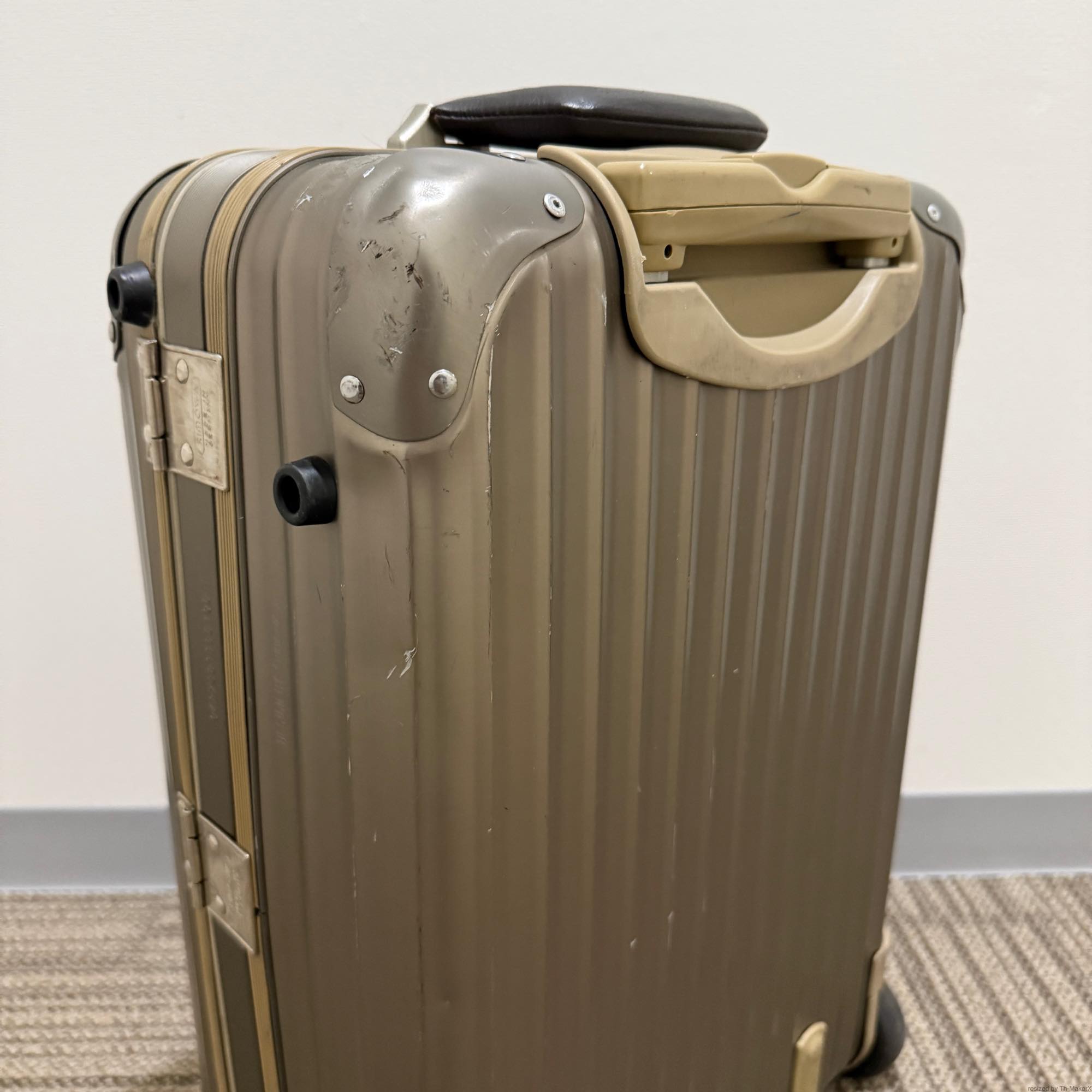ルフトハンザ リモワ プライベートジェット 1748505 中古美品 32リットル 2輪