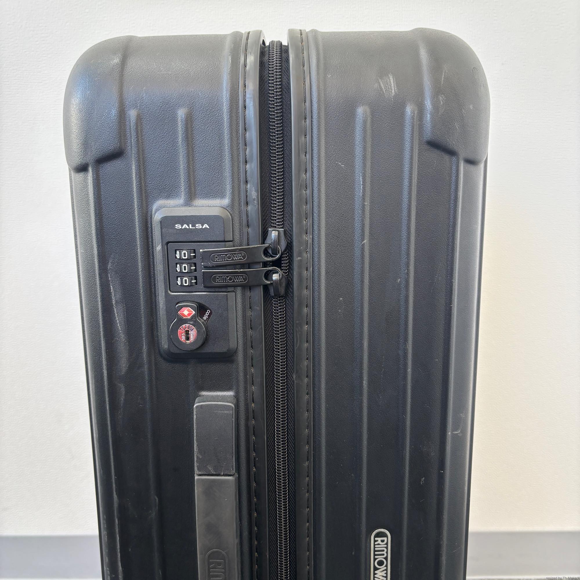 リモワ サルサ(エッセンシャル) 810.63-2 中古商品 58リットル 4輪