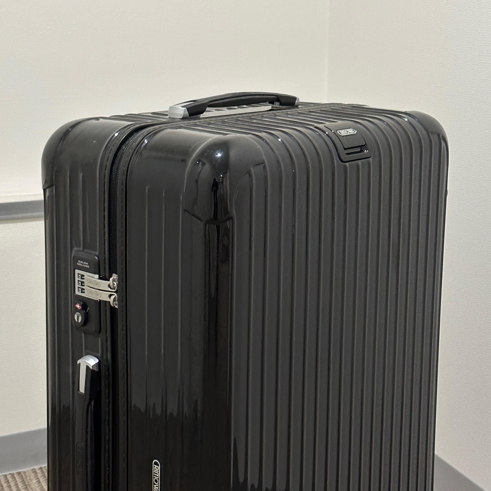 リモワ サルサ デラックス 830.70.50.4 78リットル 中古美品 4輪