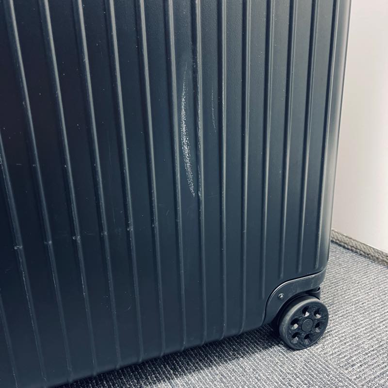 リモワ エッセンシャル 832.73 チェックインL 85L 中古美品 マットブラック