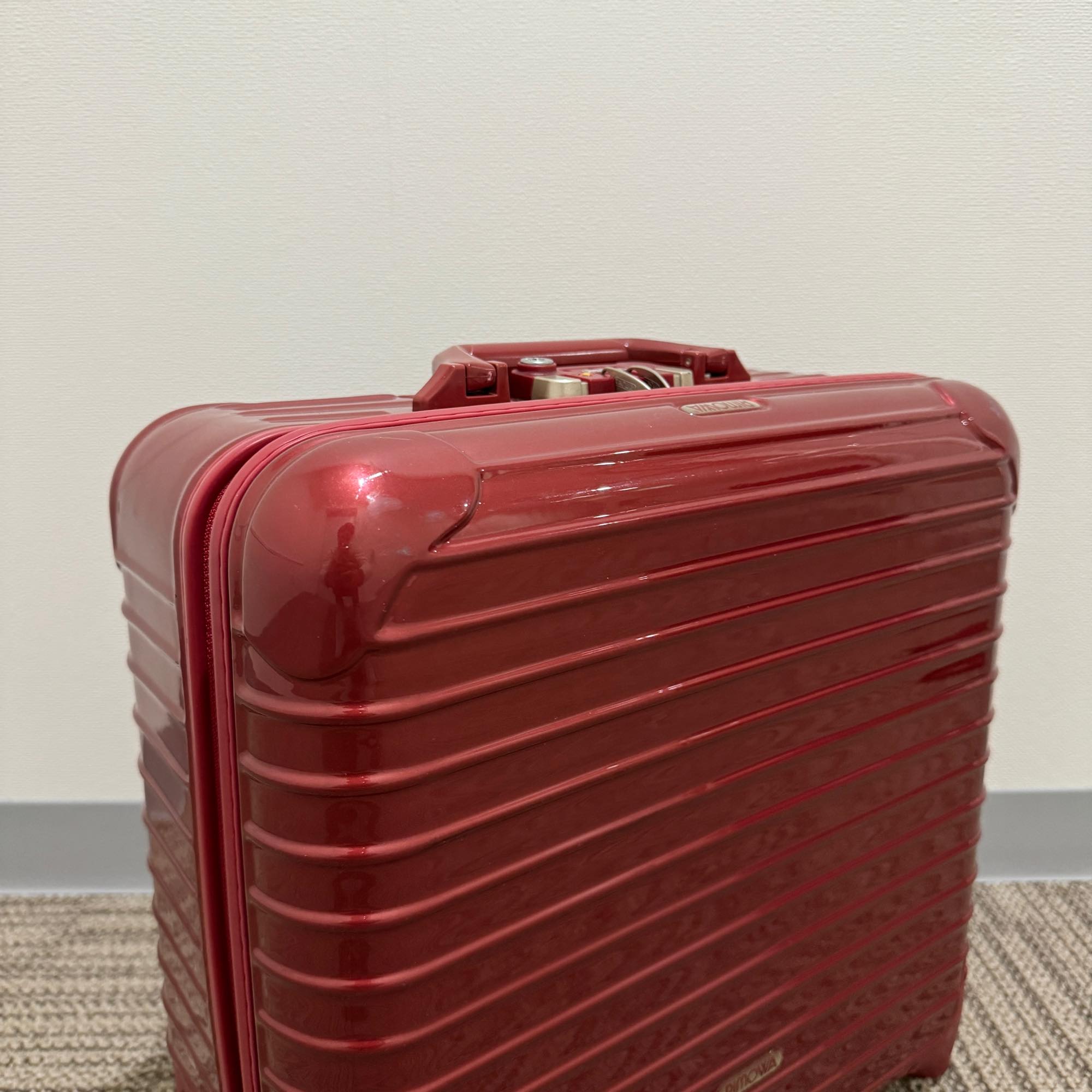 リモワ サルサデラックス U853.40-2 中古美品 25リットル 2輪