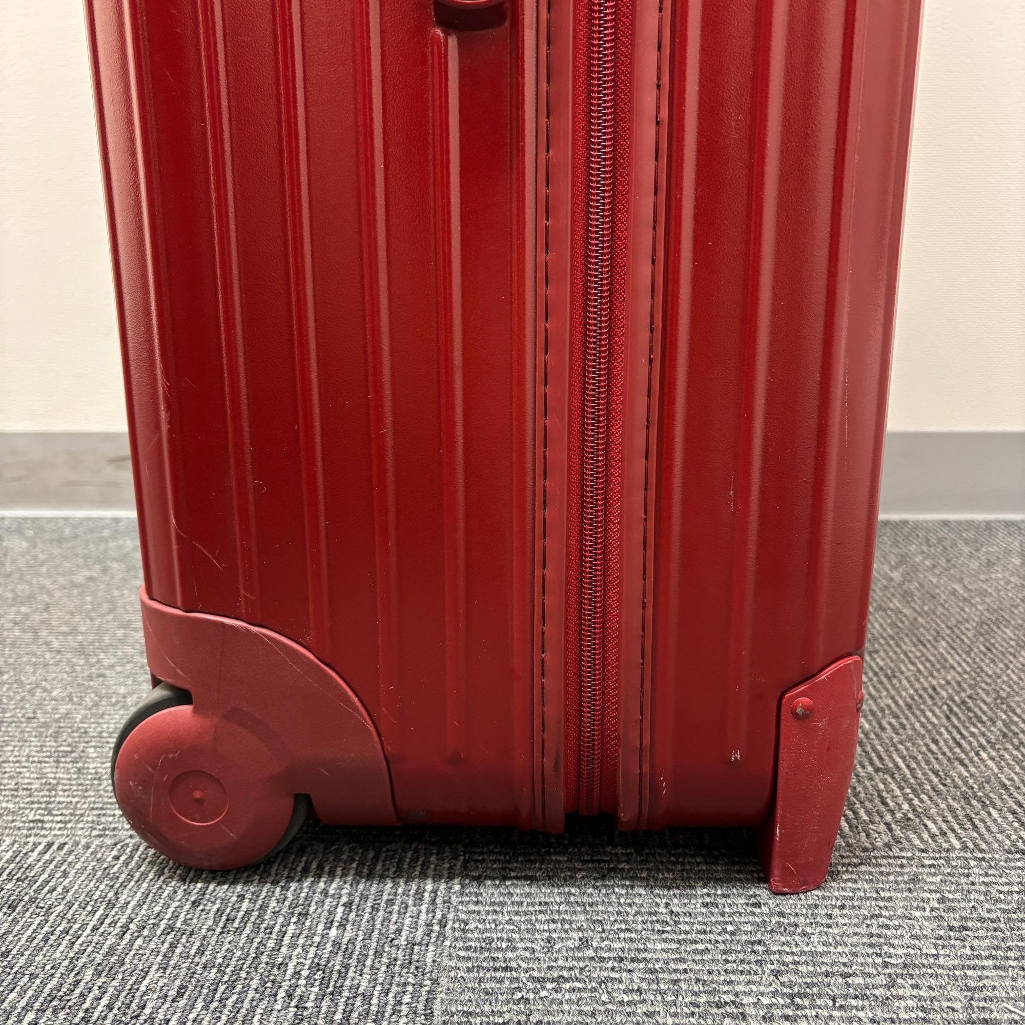 リモワ エッセンシャル(サルサ) 855.77 104リットル 中古美品 2輪
