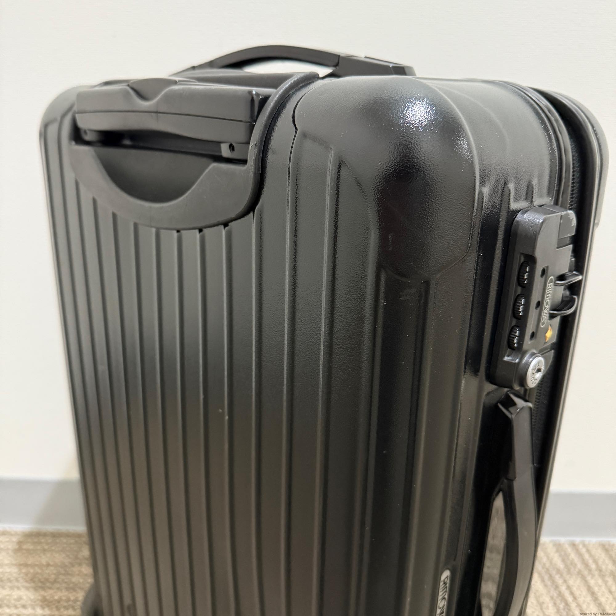 リモワ ボレロ 中古美品 861.52-2 37リットル 2輪