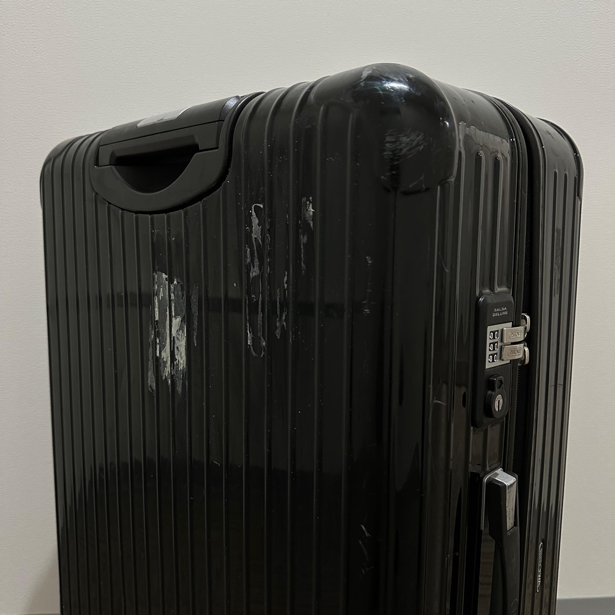 リモワ サルサデラックス 870.73-2 中古商品 84リットル 4輪