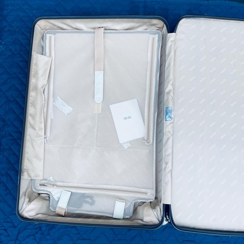 リモワ サルサデラックス 3Suiter U2-872.80 中古商品 131リットル 4輪
