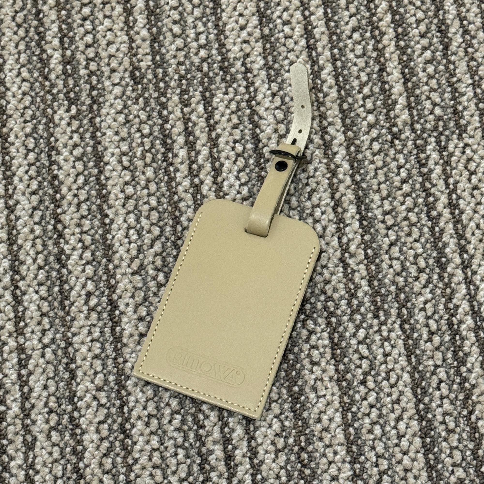 リモワ トパーズ チタニウム 920.40.03.2-2 中古美品 28リットル 2輪