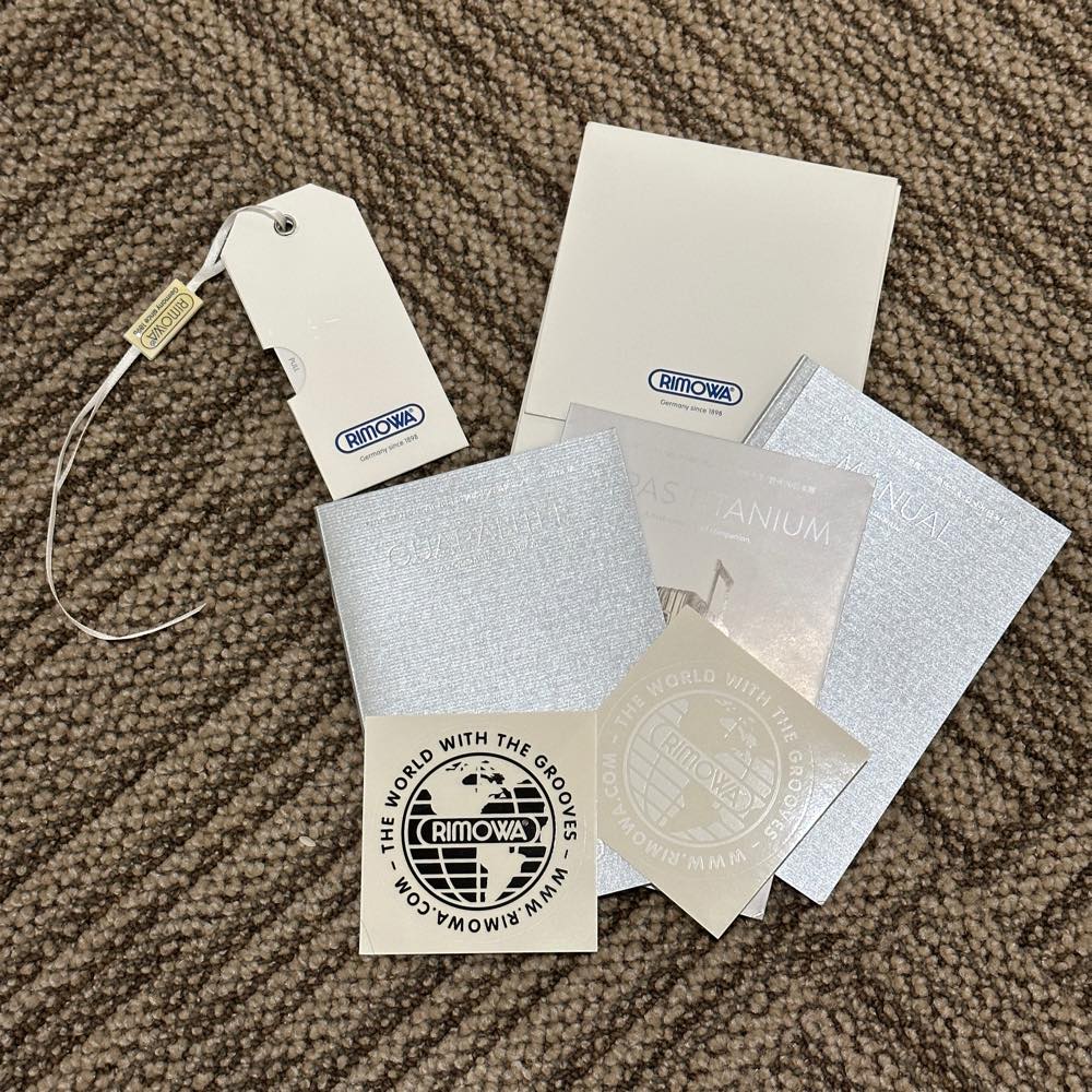 リモワ トパーズ チタニウム 中古美品 924.63.03.4-2 64リットル 4輪