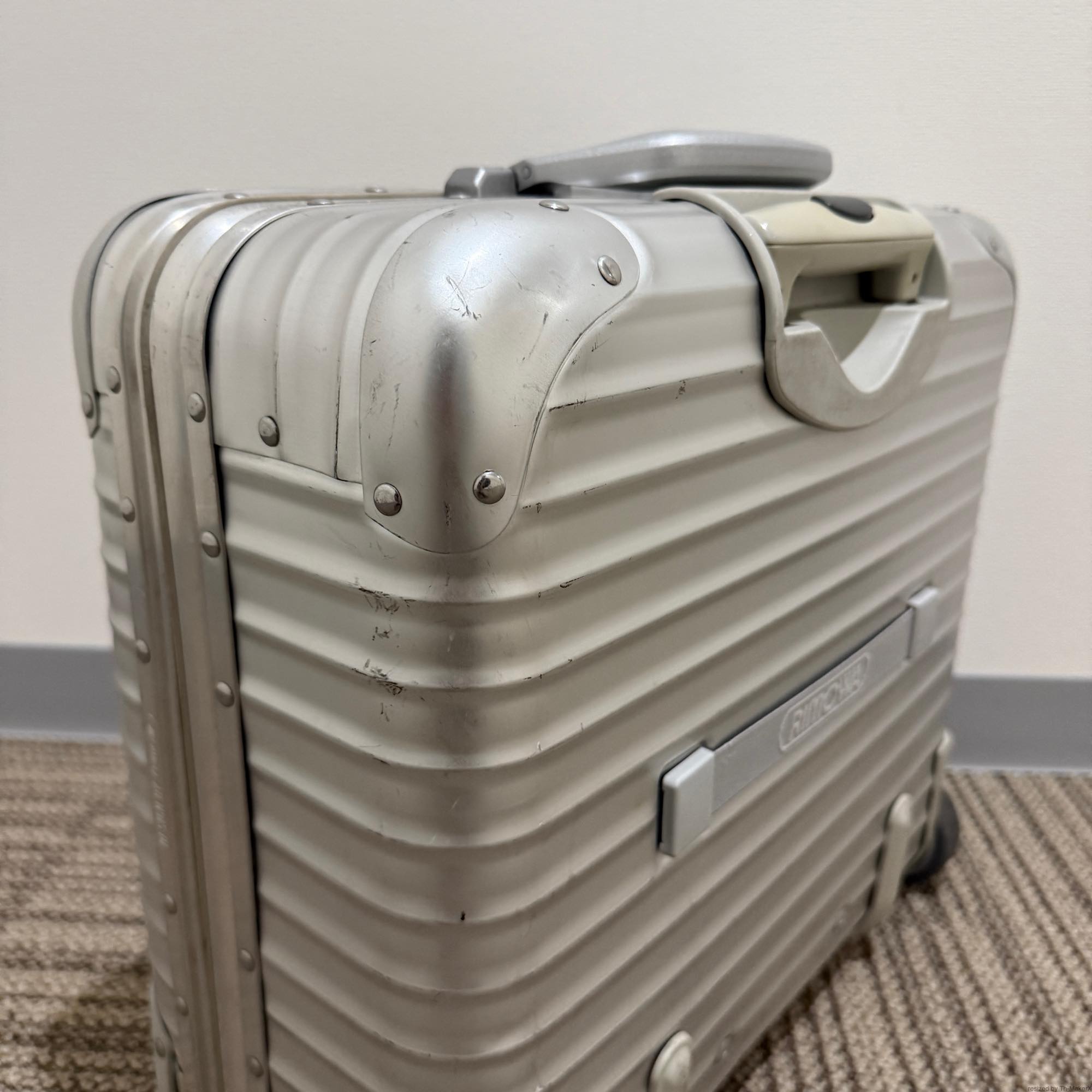 リモワ トパーズ 中古商品 U928.40-2 23リットル 2輪