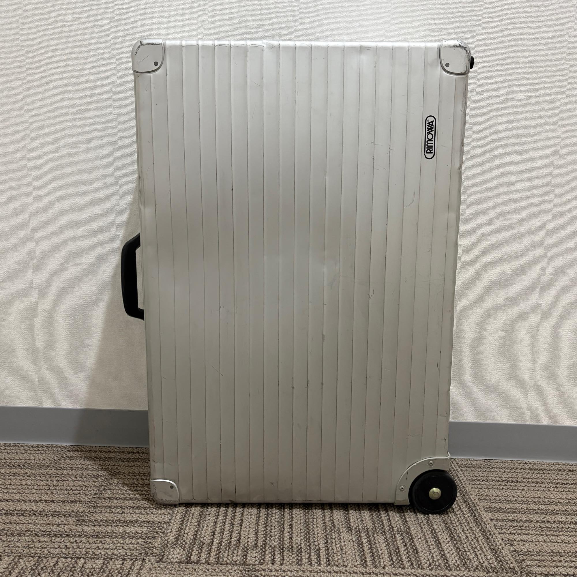 リモワ ジュラルミン 中古商品 U957.70-2 2輪