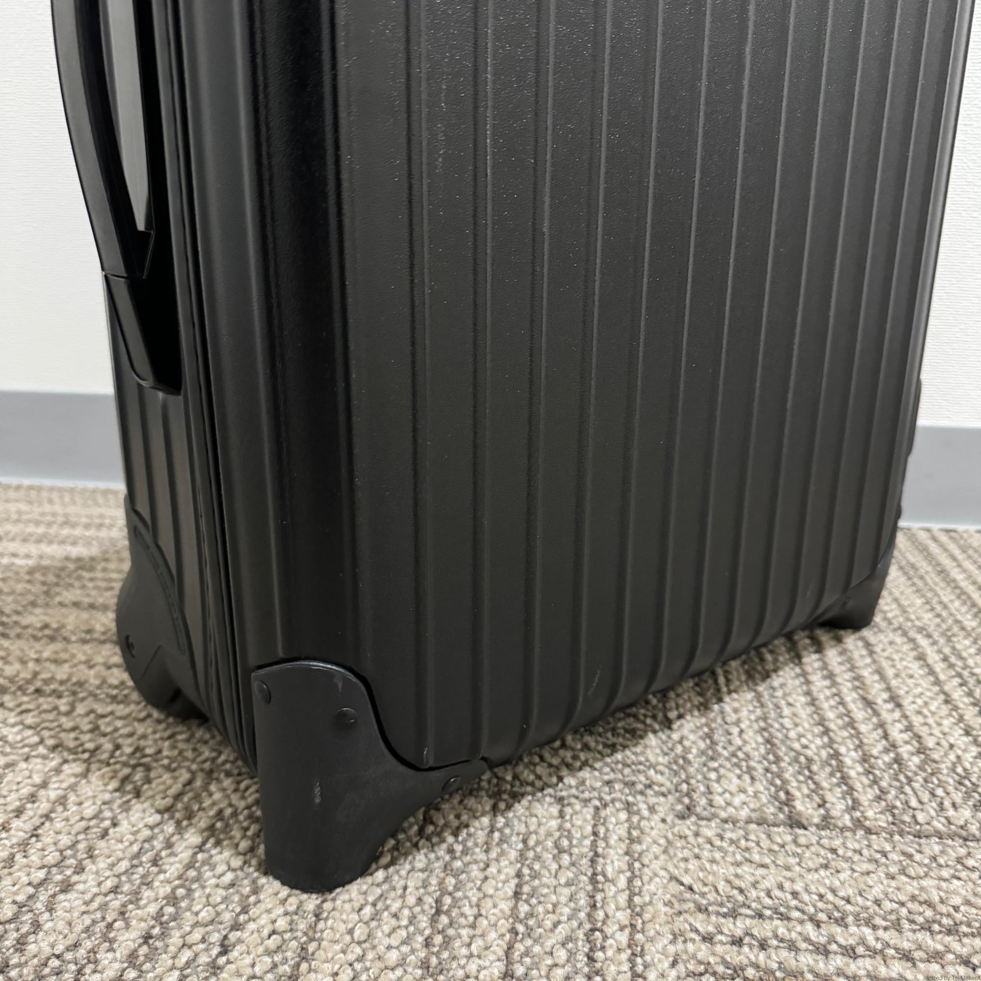 リモワ サルサ 851.52-20 32リットル 中古美品 2輪