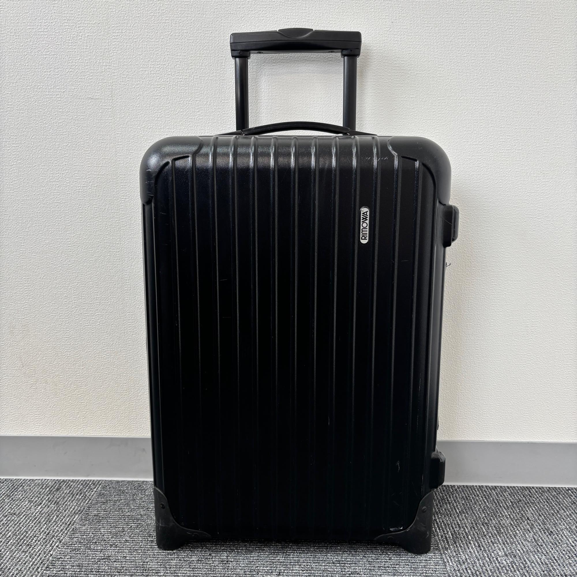 リモワ サルサ(エッセンシャル) 851.52-29 32リットル 中古商品 2輪