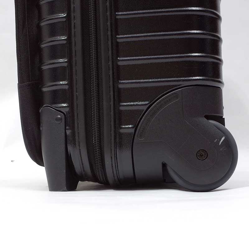 ルフトハンザ リモワ ボレロ 中古商品 821.90-3 23リットル 2輪