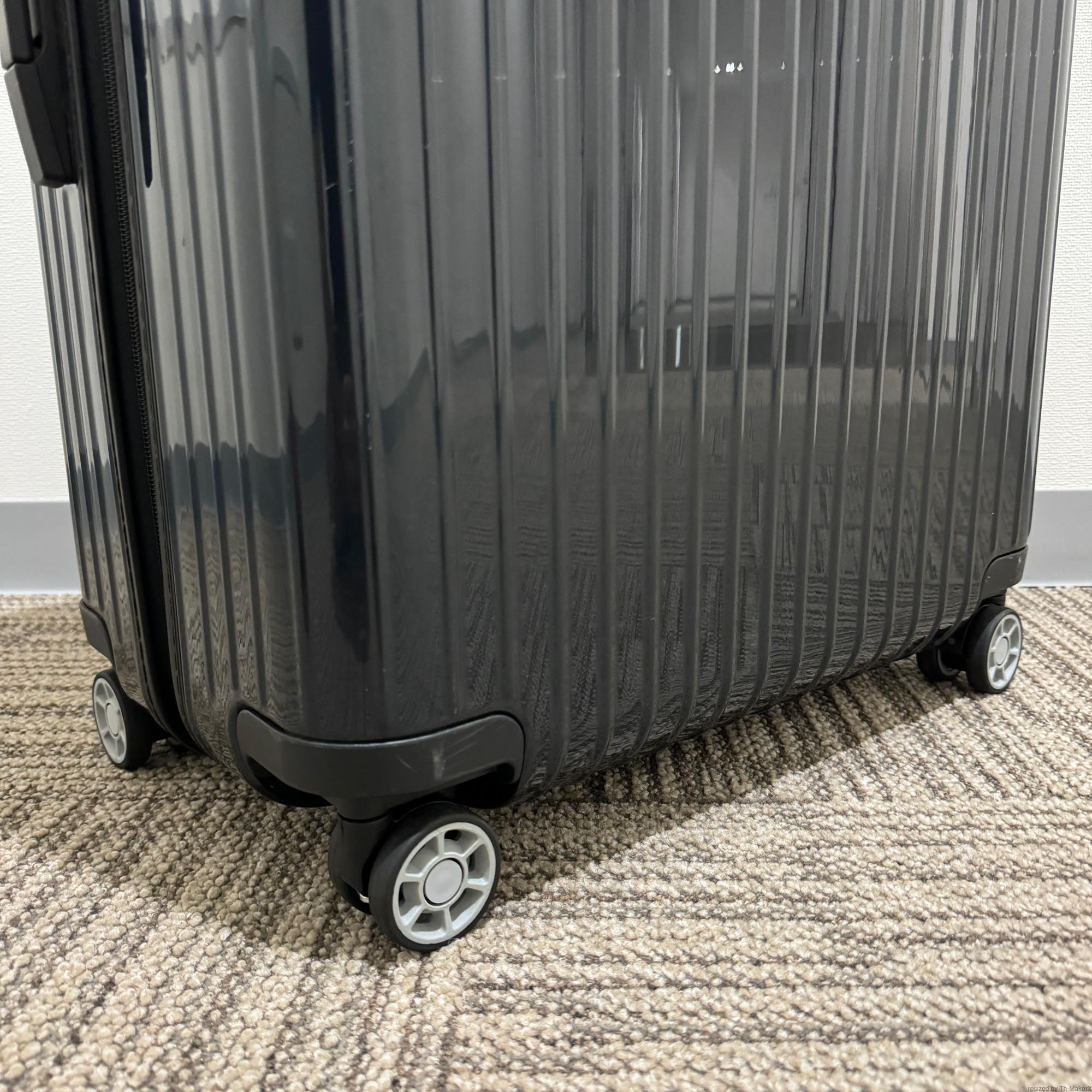 リモワ サルサエアー 825.70-3 80リットル 中古美品 4輪