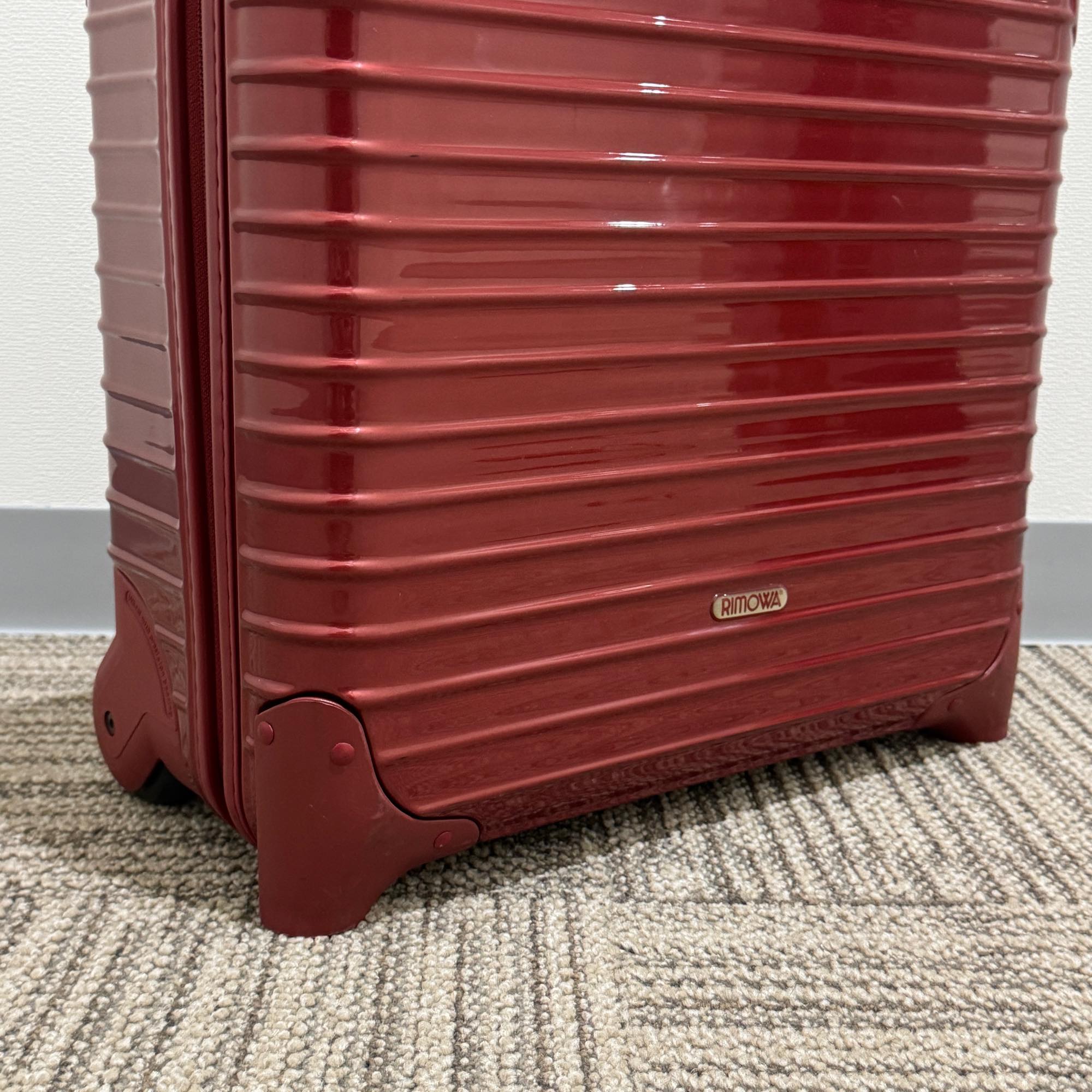 リモワ サルサデラックス U853.40-3 中古美品 25リットル 2輪