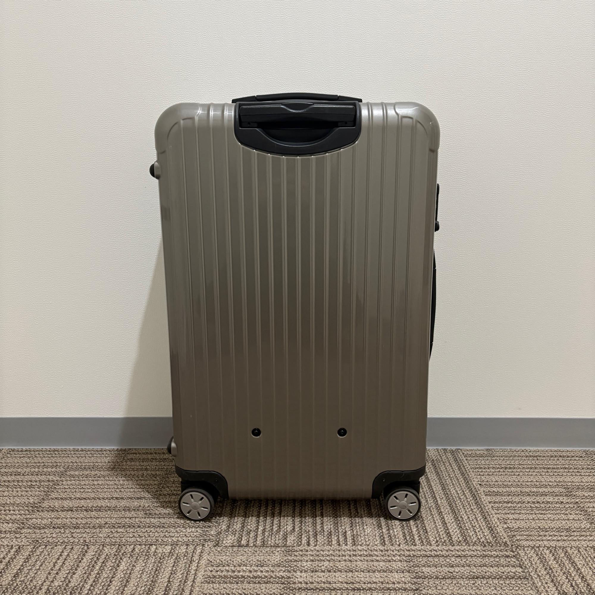 リモワ サルサ 869.70-3 82リットル 中古美品 4輪