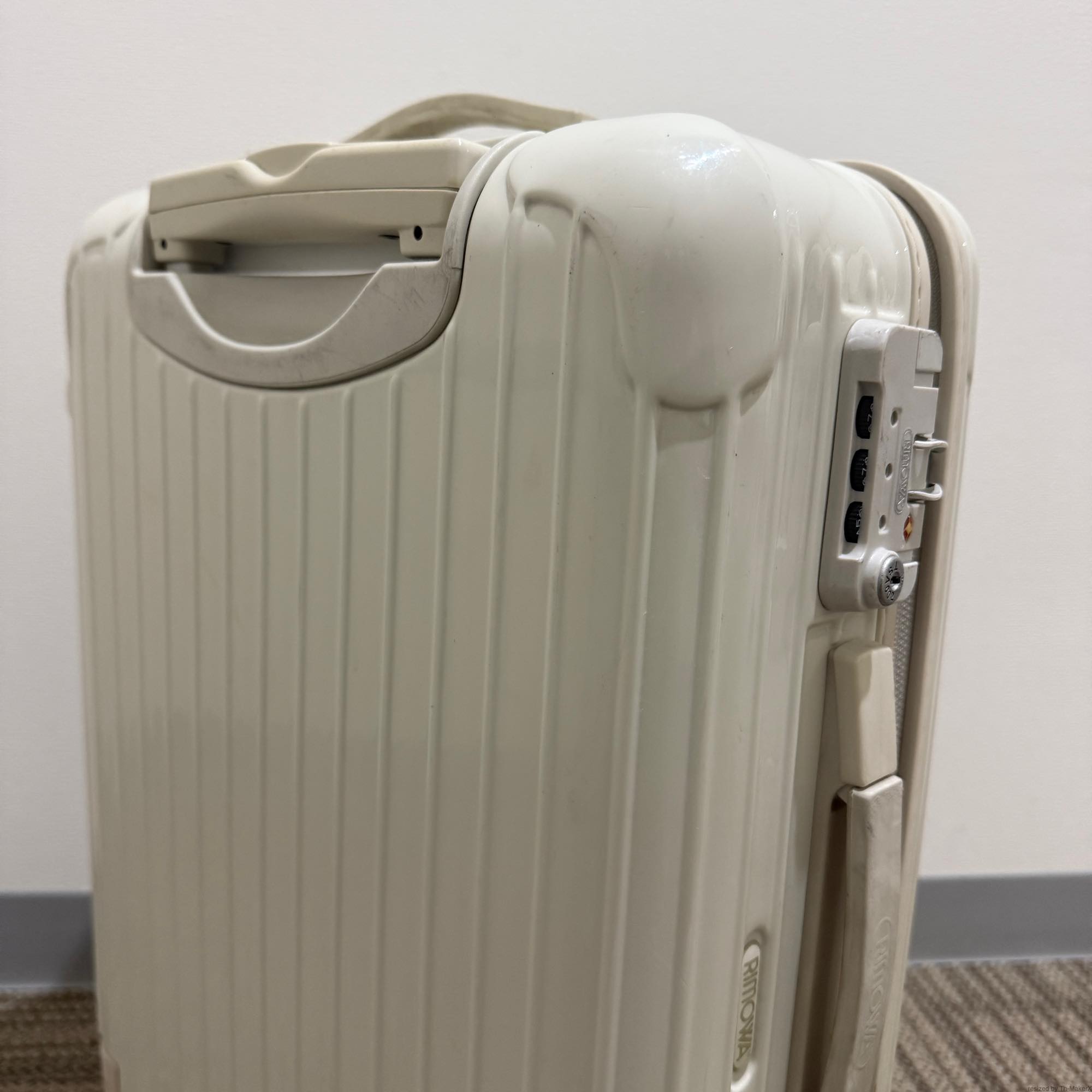 リモワ ユナイテッドアローズ限定 サルサ 895.46-2 中古美品 32リットル 2輪