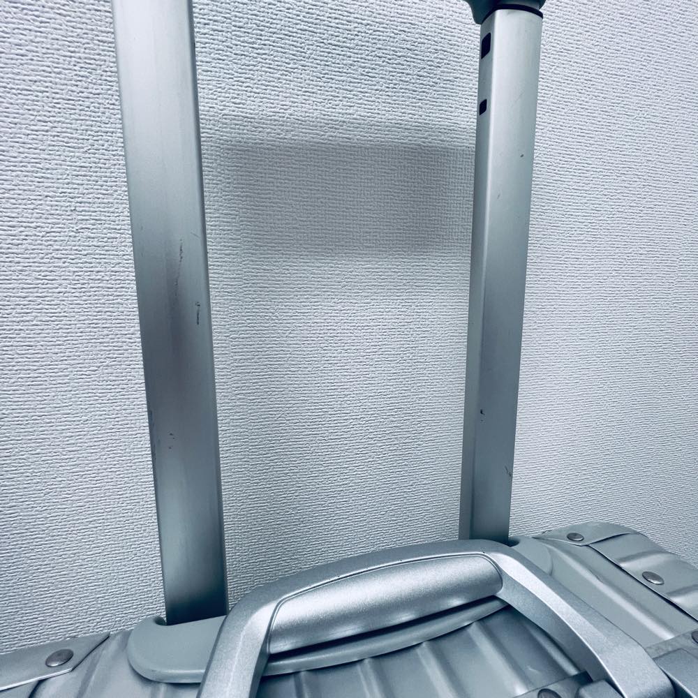 リモワ トパーズ 920.52-3 中古商品 32リットル 2輪