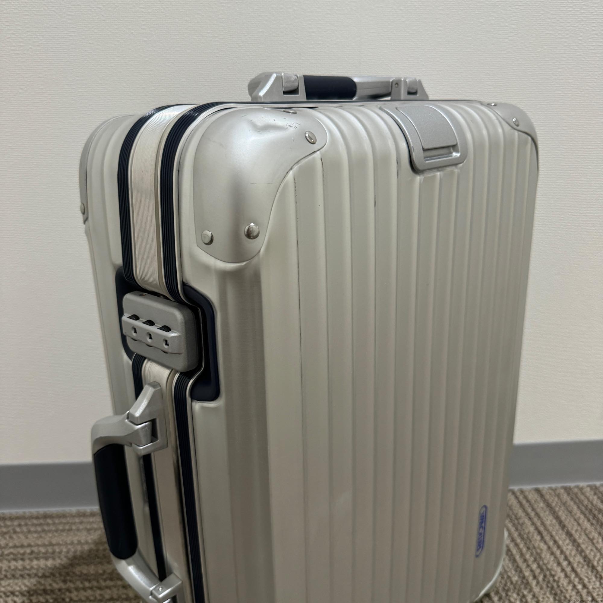 リモワ シルバーインテグラル 925.52-3 35リットル 中古美品 2輪