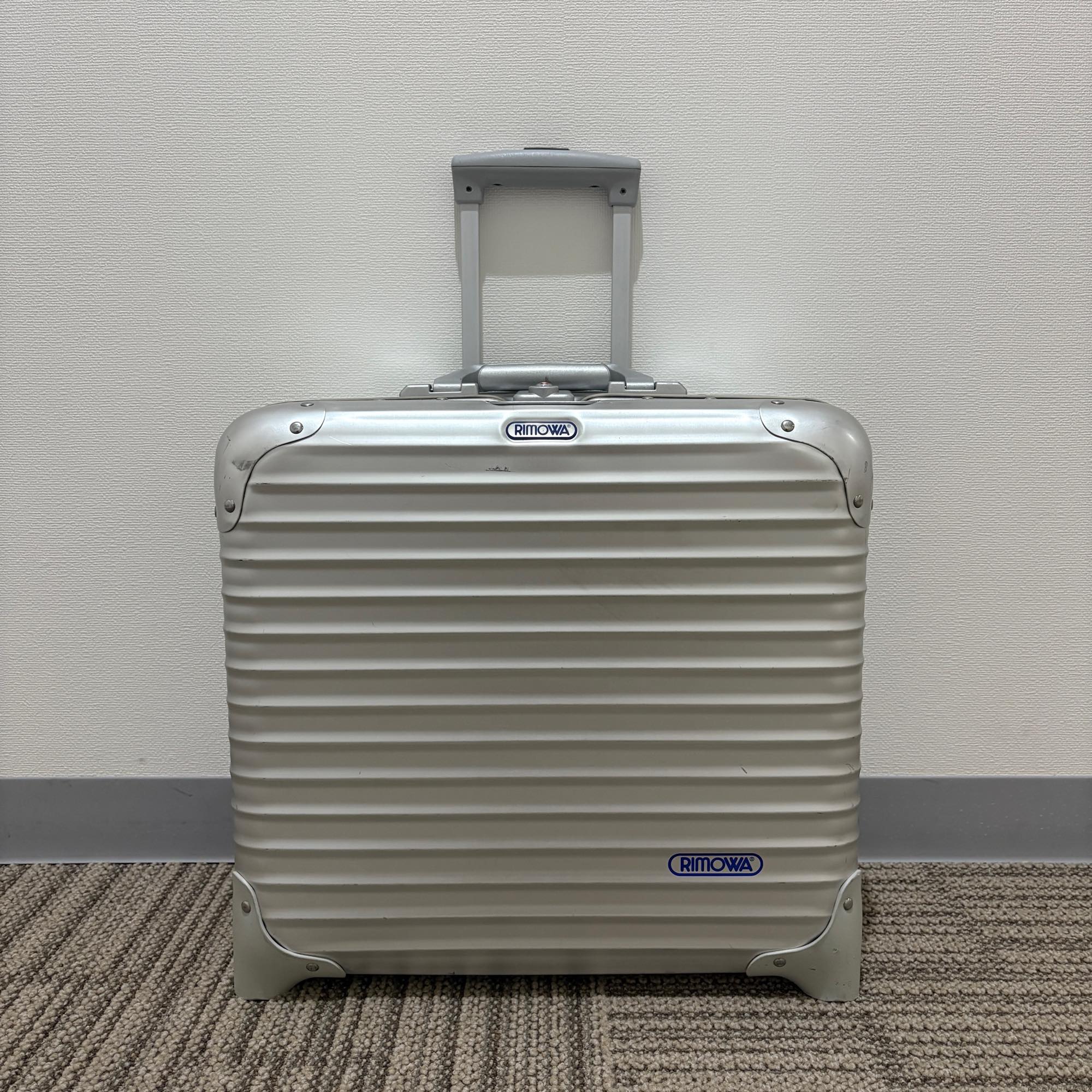 リモワ トパーズ(オリジナル) 中古商品 U928.40-3 23リットル 2輪