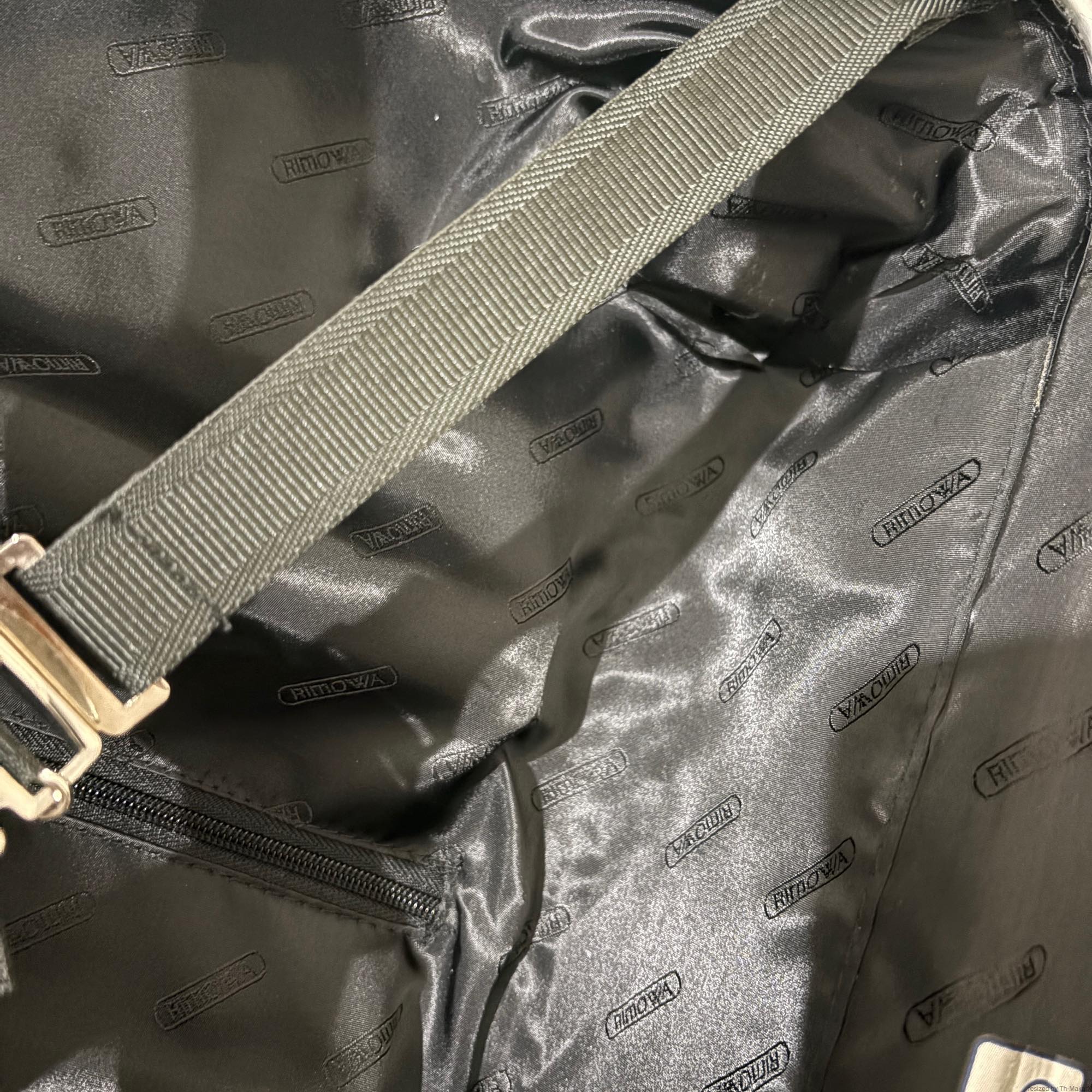リモワ トパーズ(オリジナル) 中古商品 U928.40-3 23リットル 2輪