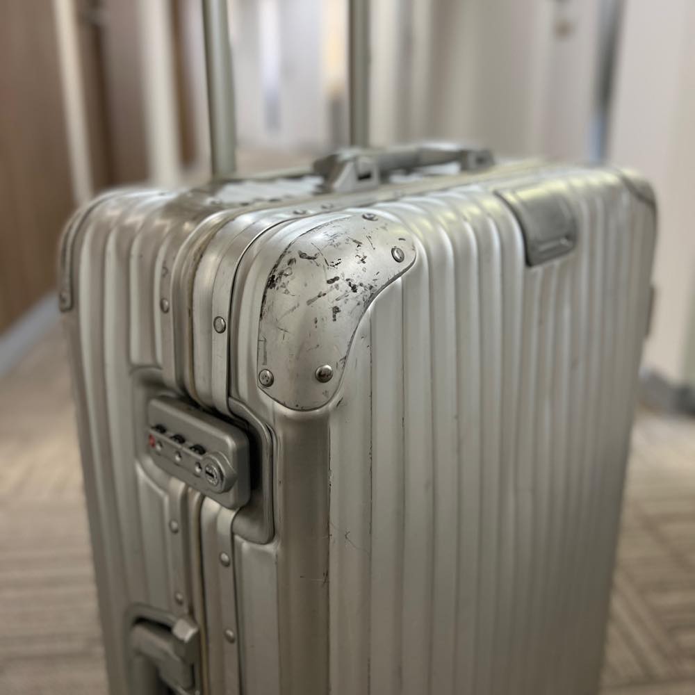 リモワ トパーズ 中古商品 U930.63-3 63リットル 2輪