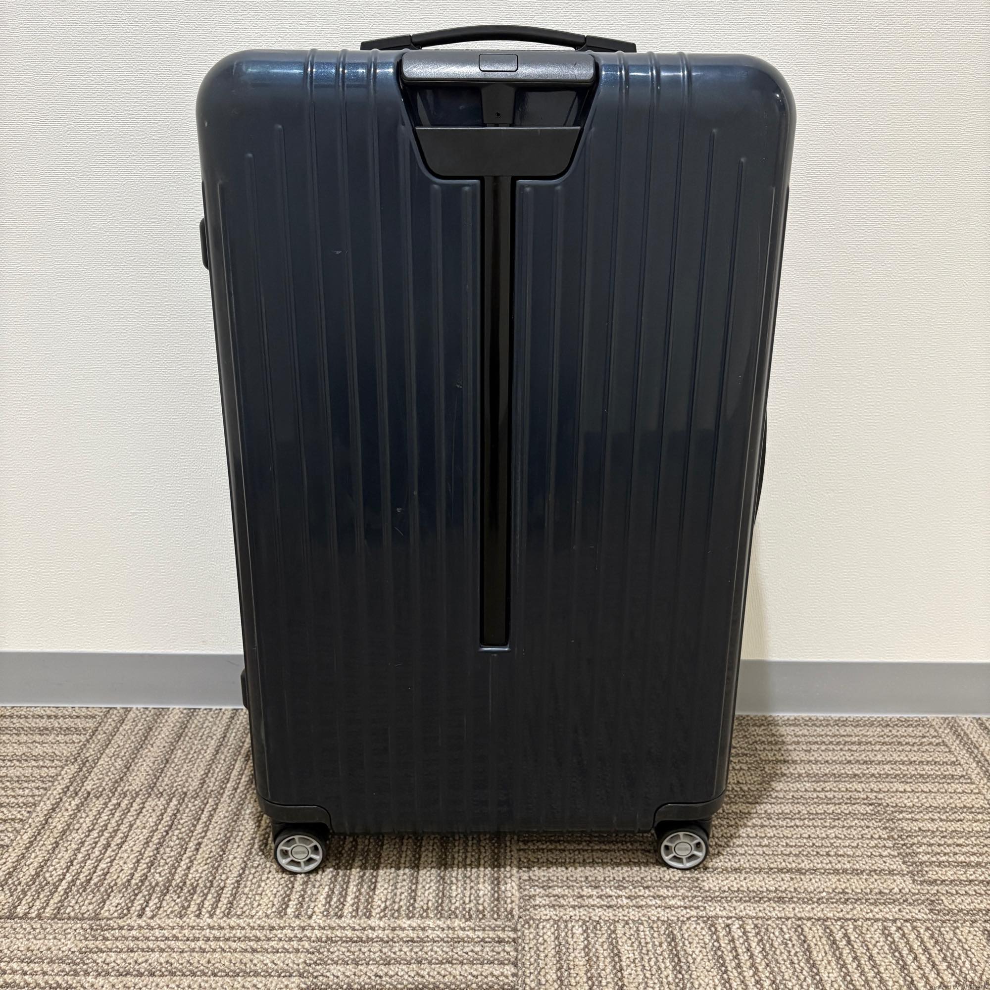 リモワ サルサ エアー 820.70.25.4-4 中古美品 80リットル 4輪
