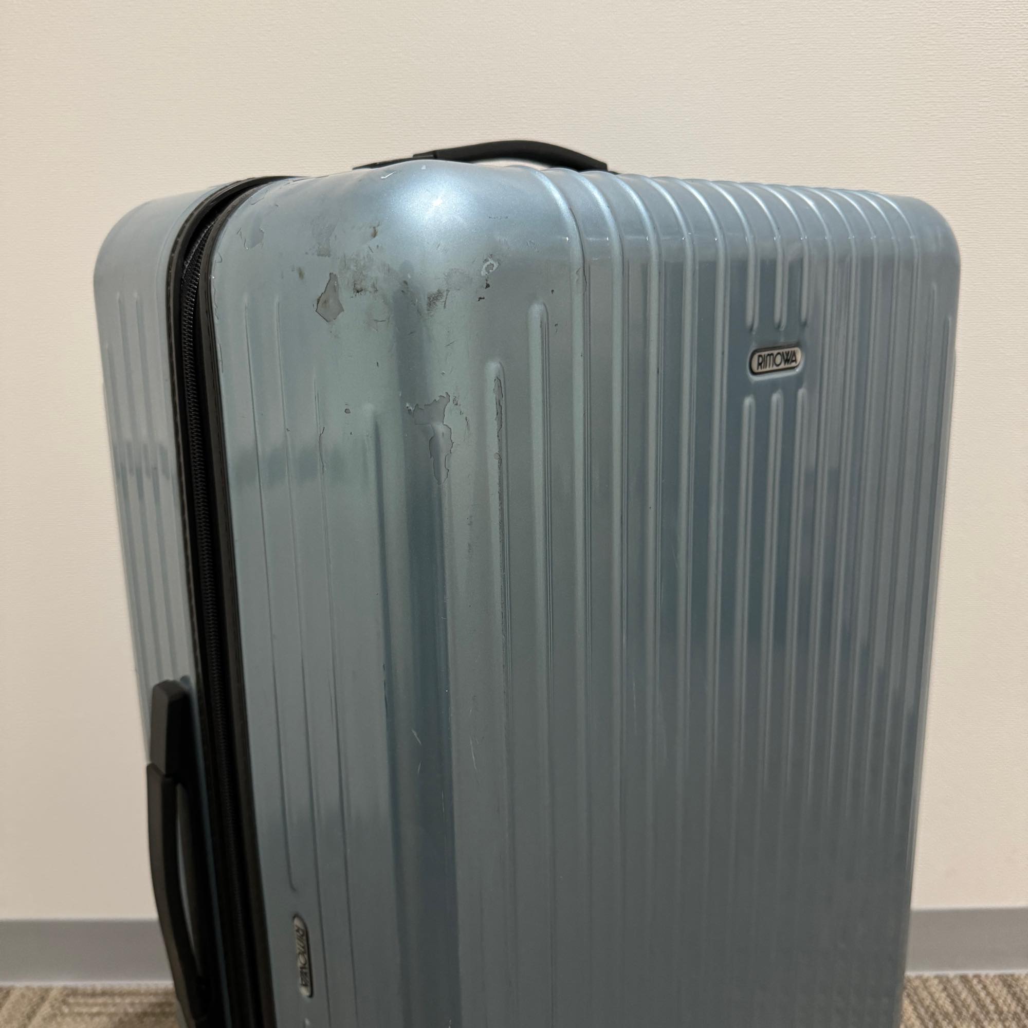 リモワ サルサ エアー 中古商品 824.70-4 80リットル 4輪