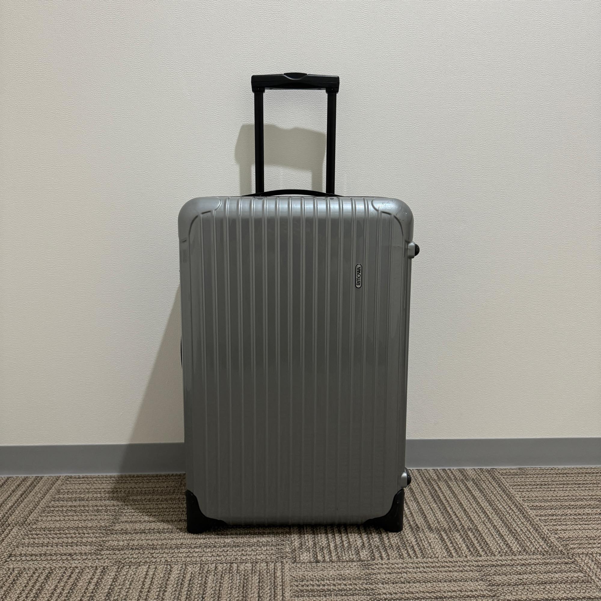 リモワ サルサ 中古美品 856.63-4 63リットル 2輪