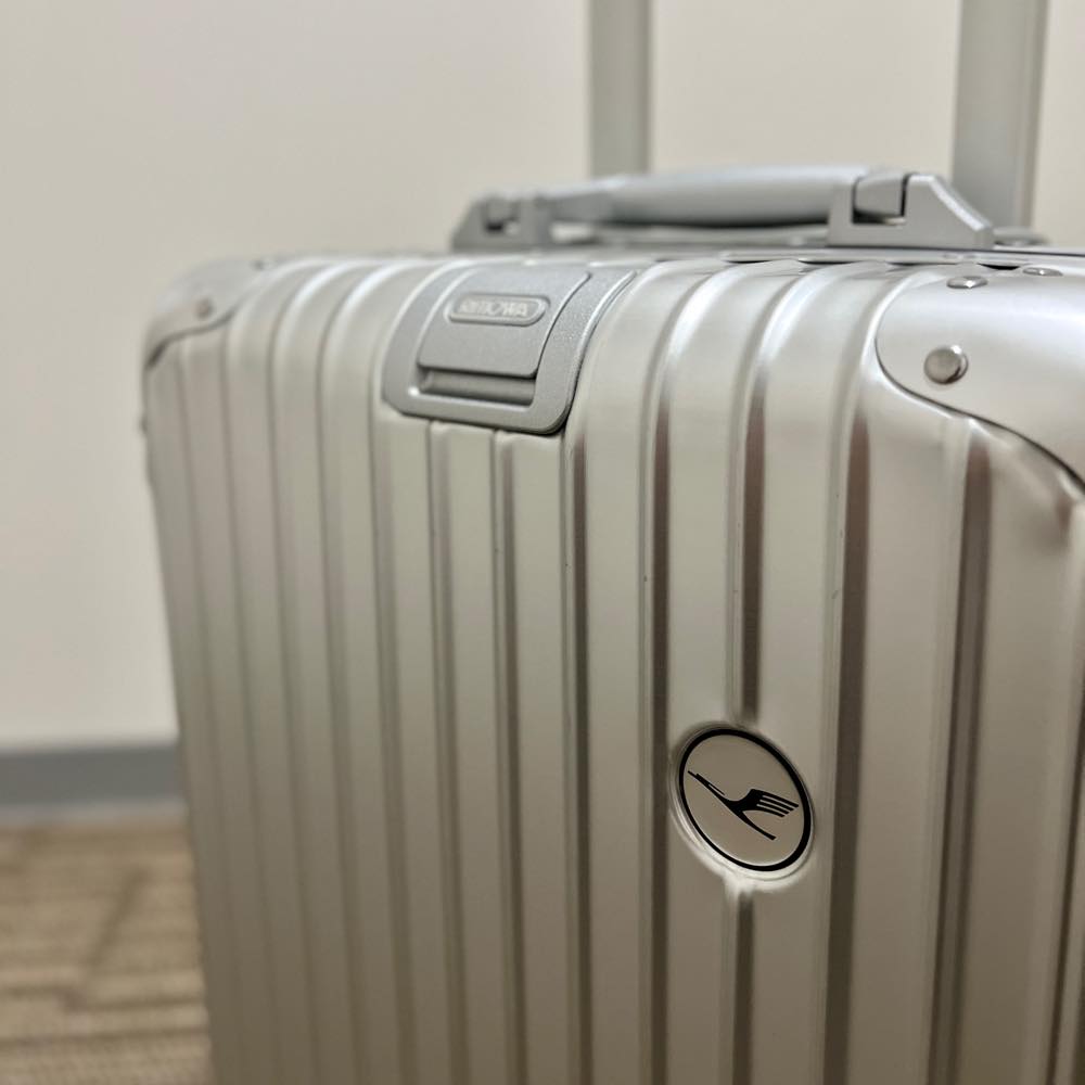 ルフトハンザ リモワ アルミニウム 921.90-4 中古美品 32リットル 4輪