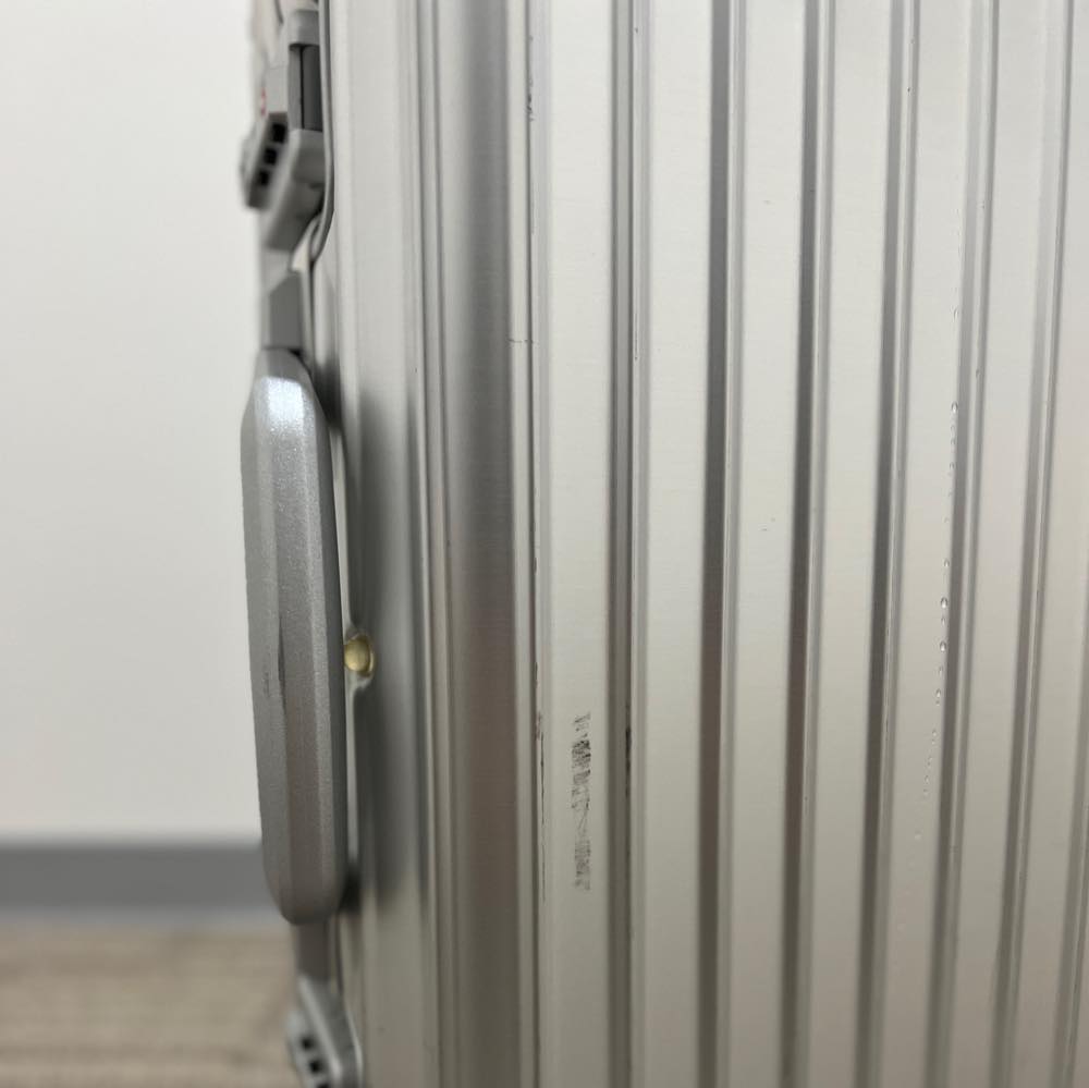 ルフトハンザ リモワ アルミニウム 921.90-4 中古美品 32リットル 4輪